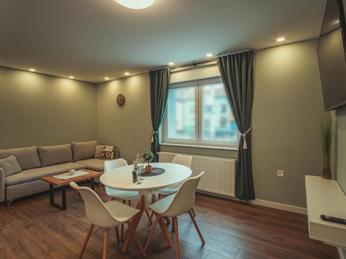 Apartmani Infinity Osijek Luaran gambar