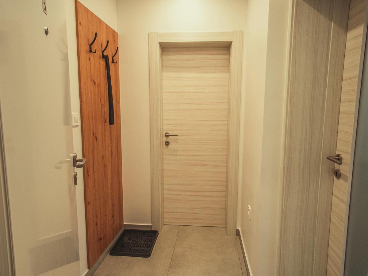 Apartmani Infinity Osijek Luaran gambar