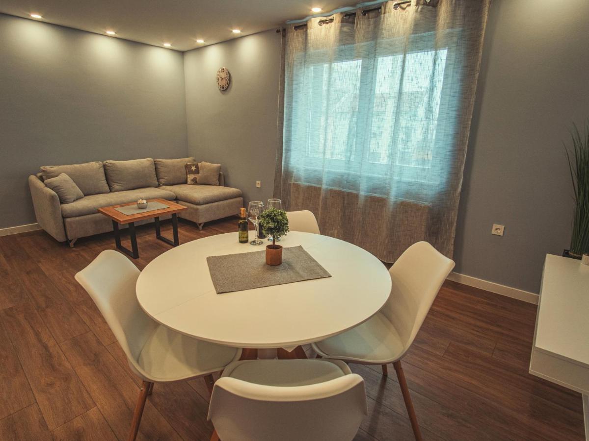 Apartmani Infinity Osijek Luaran gambar