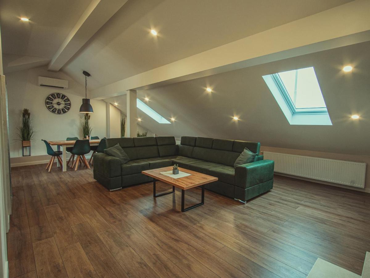 Apartmani Infinity Osijek Luaran gambar