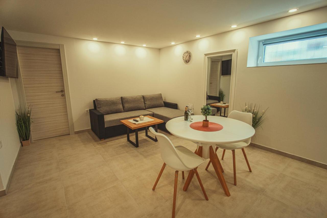 Apartmani Infinity Osijek Luaran gambar