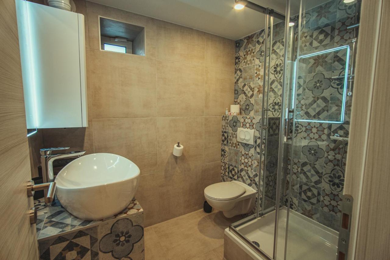 Apartmani Infinity Osijek Luaran gambar