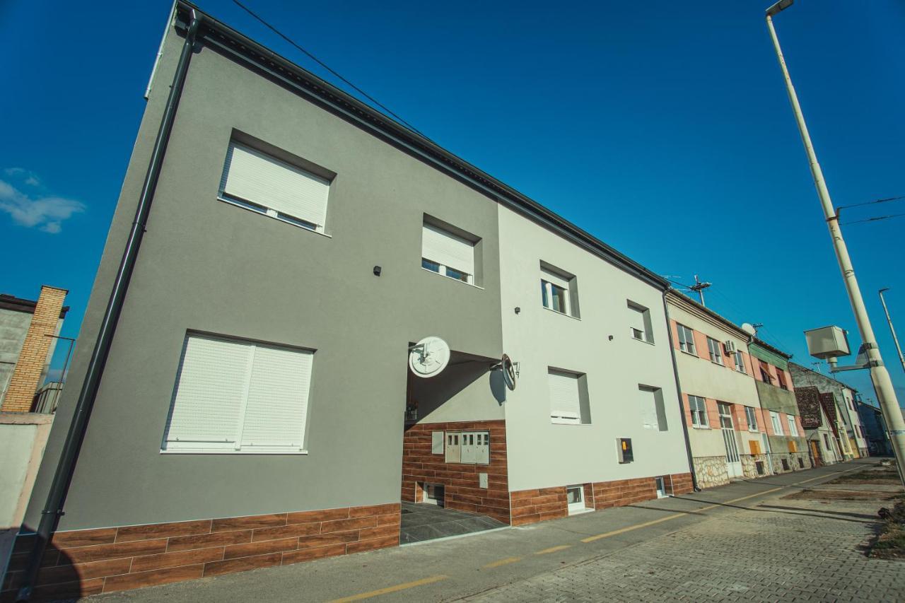 Apartmani Infinity Osijek Luaran gambar